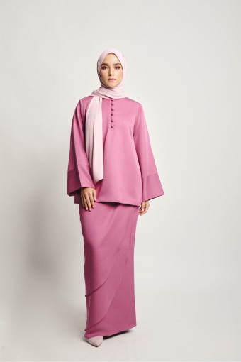 Dhiya Tulip Kurung Kedah BubbleGum Pink